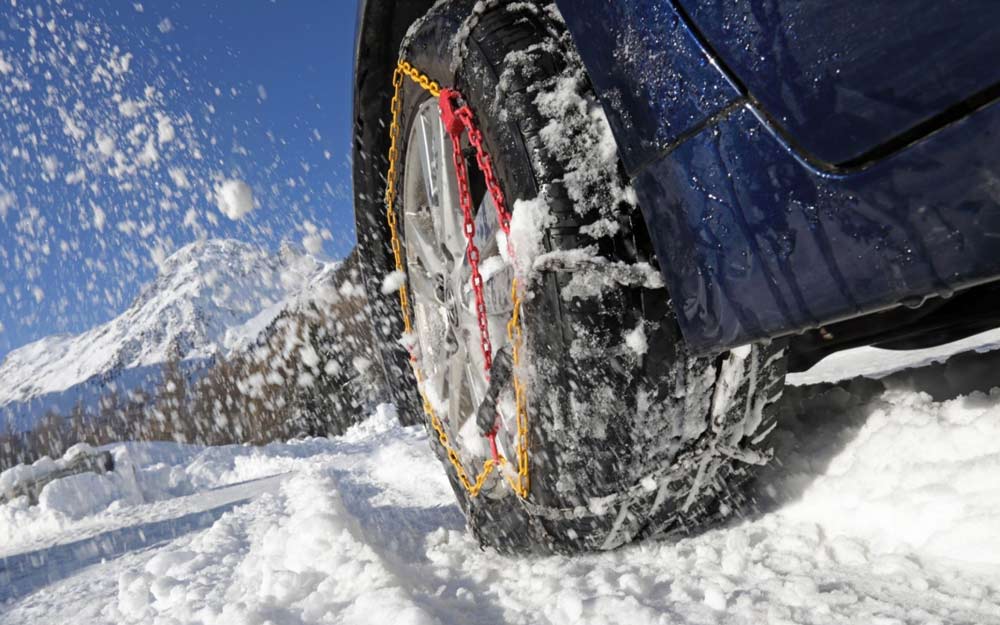 Catene da neve, scatta l'obbligo: una guida all'acquisto